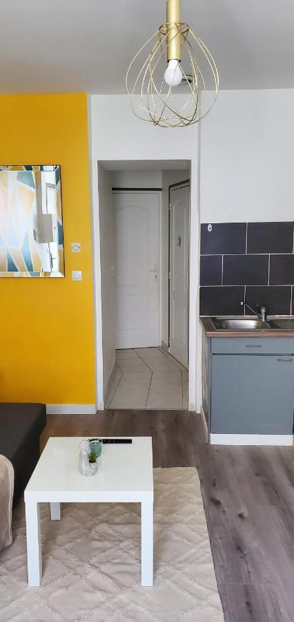 Triangle D'Or - Calme Et Cosy, Appartement 1 Chambre Saint-Quentin  Eksteriør billede